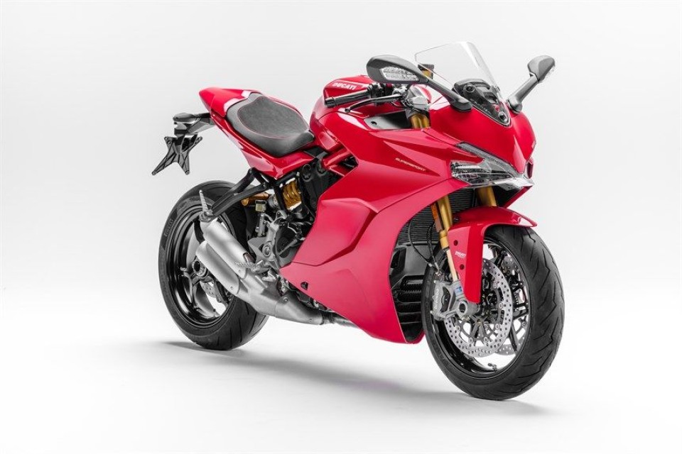 Ducati: 939 SuperSport m.y. 2017 | GPone.com
